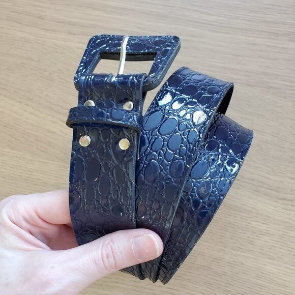 Vintage 80's Navy Vinyl Belt - Picture 1 of 11
